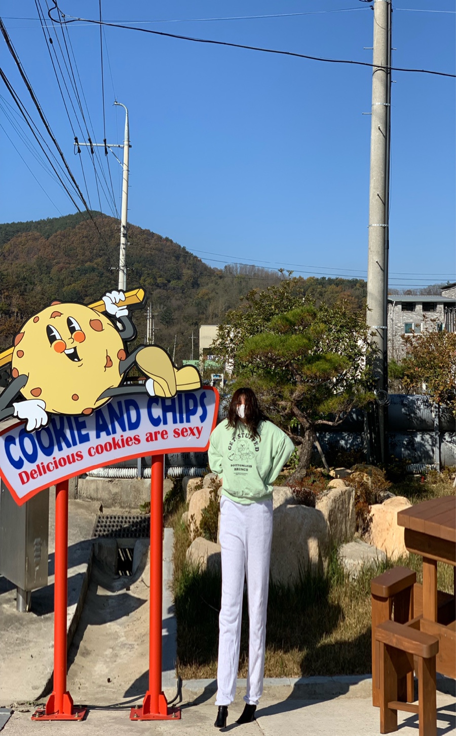 일루스터테이블 이미지