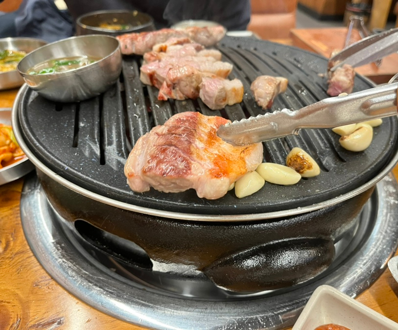 명품한우암소숯불 이미지