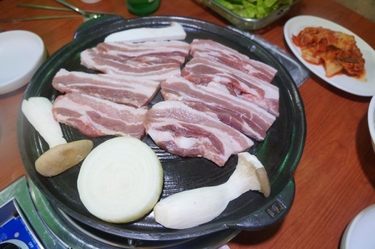 장터삼겹살 이미지