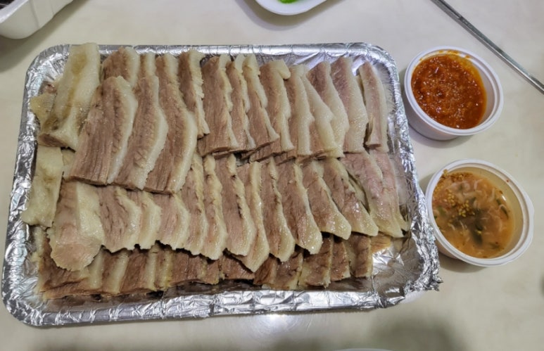 명문왕족발 이미지