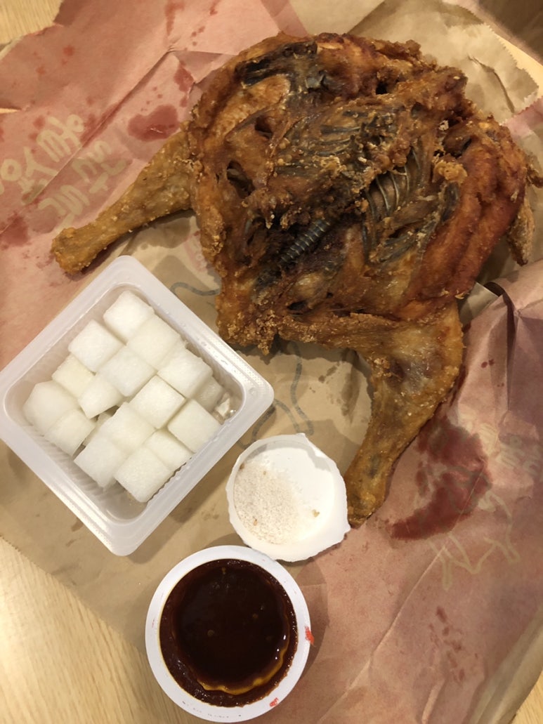 대라리헐타시장통닭 이미지