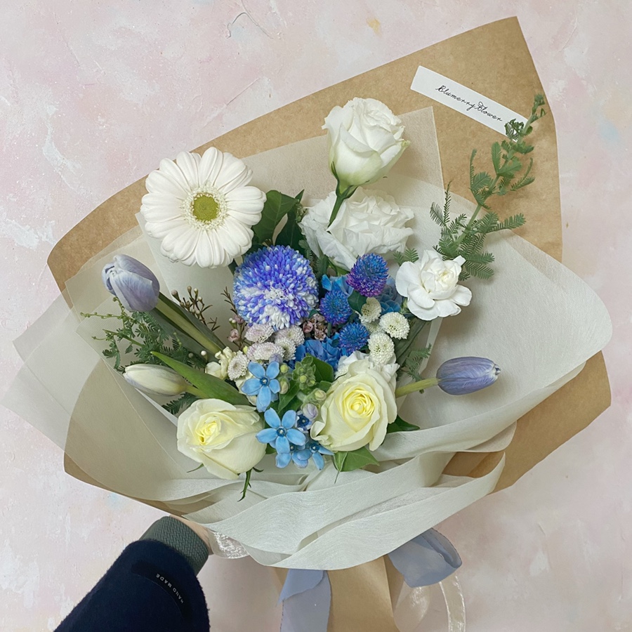 블루메리플라워 이미지