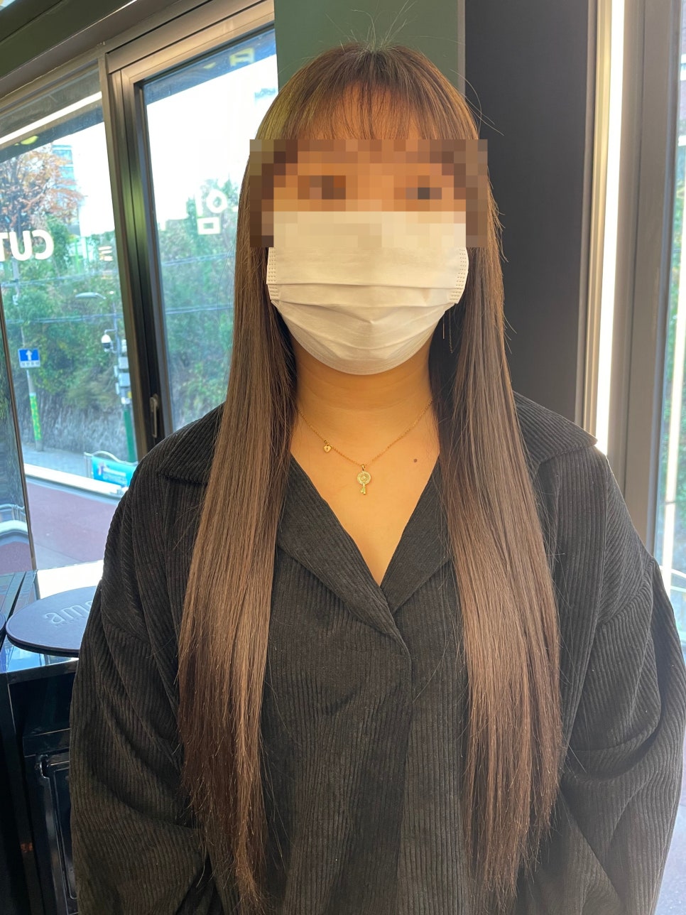 신승원컷앤컷홍대붙임머리 이미지