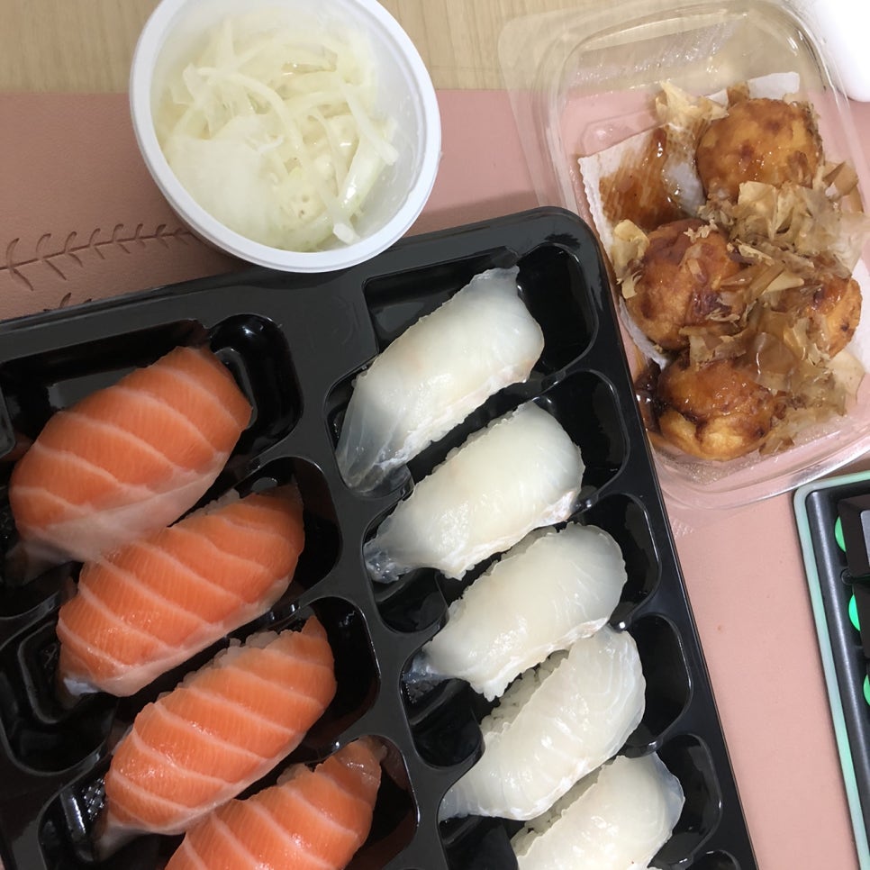 규초밥 이미지