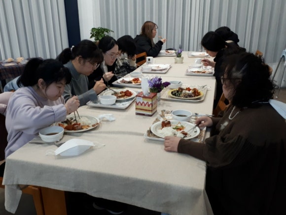 사회적협동조합 기억과 평화 이미지