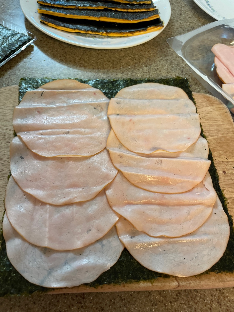 달팽이김밥 이미지