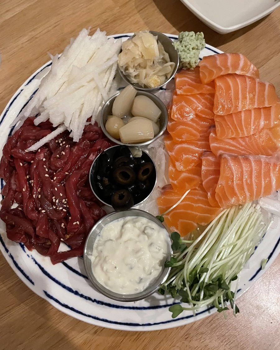 엉클연어&육회 이미지