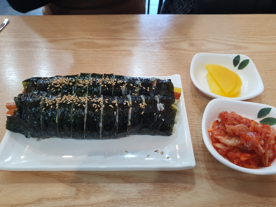 쑤기김밥 이미지