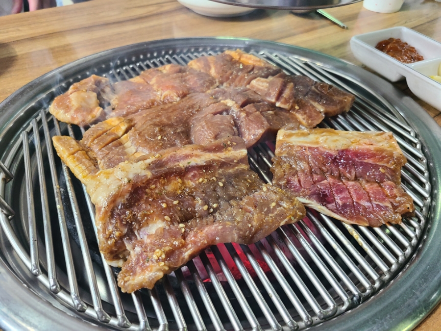 동나루왕숯불갈비 이미지