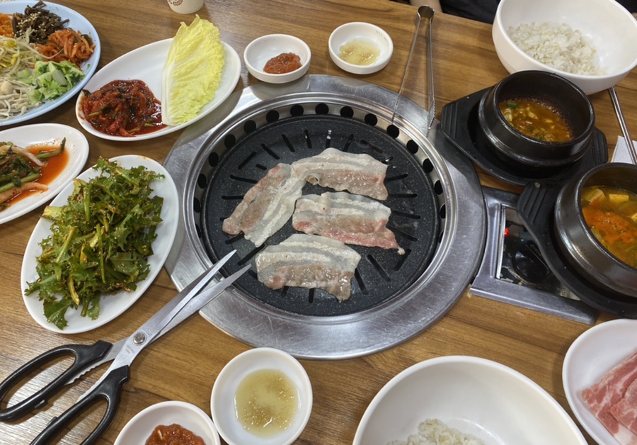 고향토종흑돼지 이미지