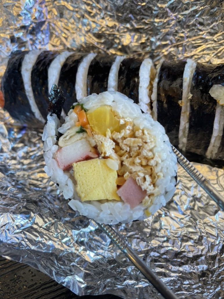뽕꼬랑김밥 이미지