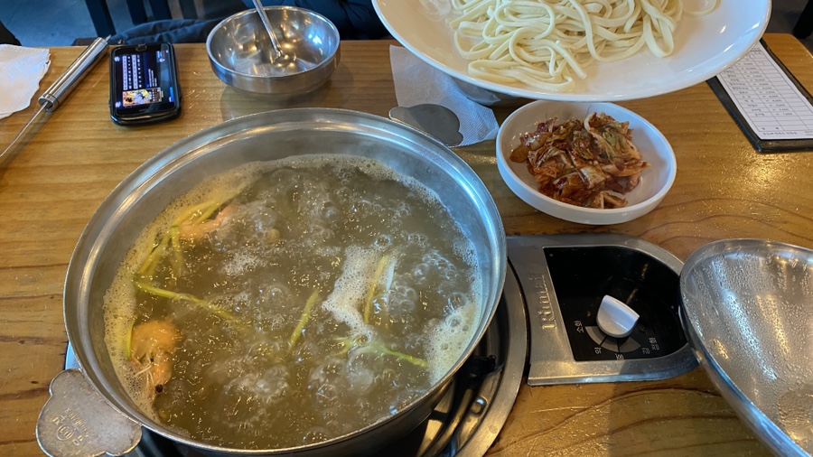 면발칼국수 이미지