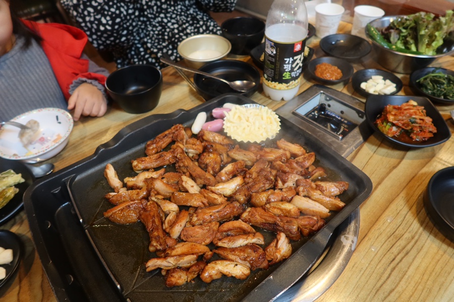 왕부자숯불닭갈비 이미지
