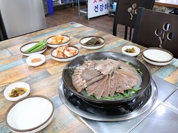한우뚝배기소머리국밥 이미지