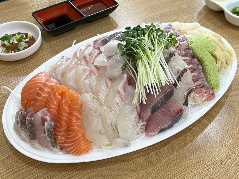 강변회식당 이미지
