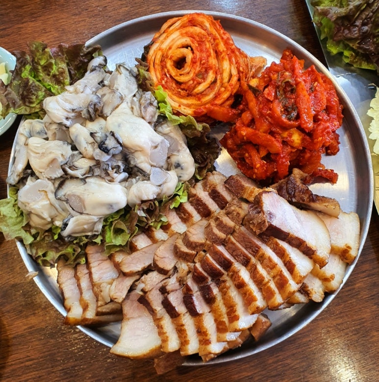 굴이랑보쌈이랑 이미지