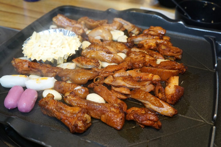 왕부자숯불닭갈비 이미지