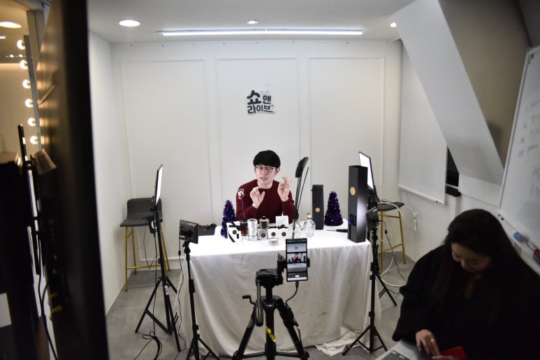 더초 이미지