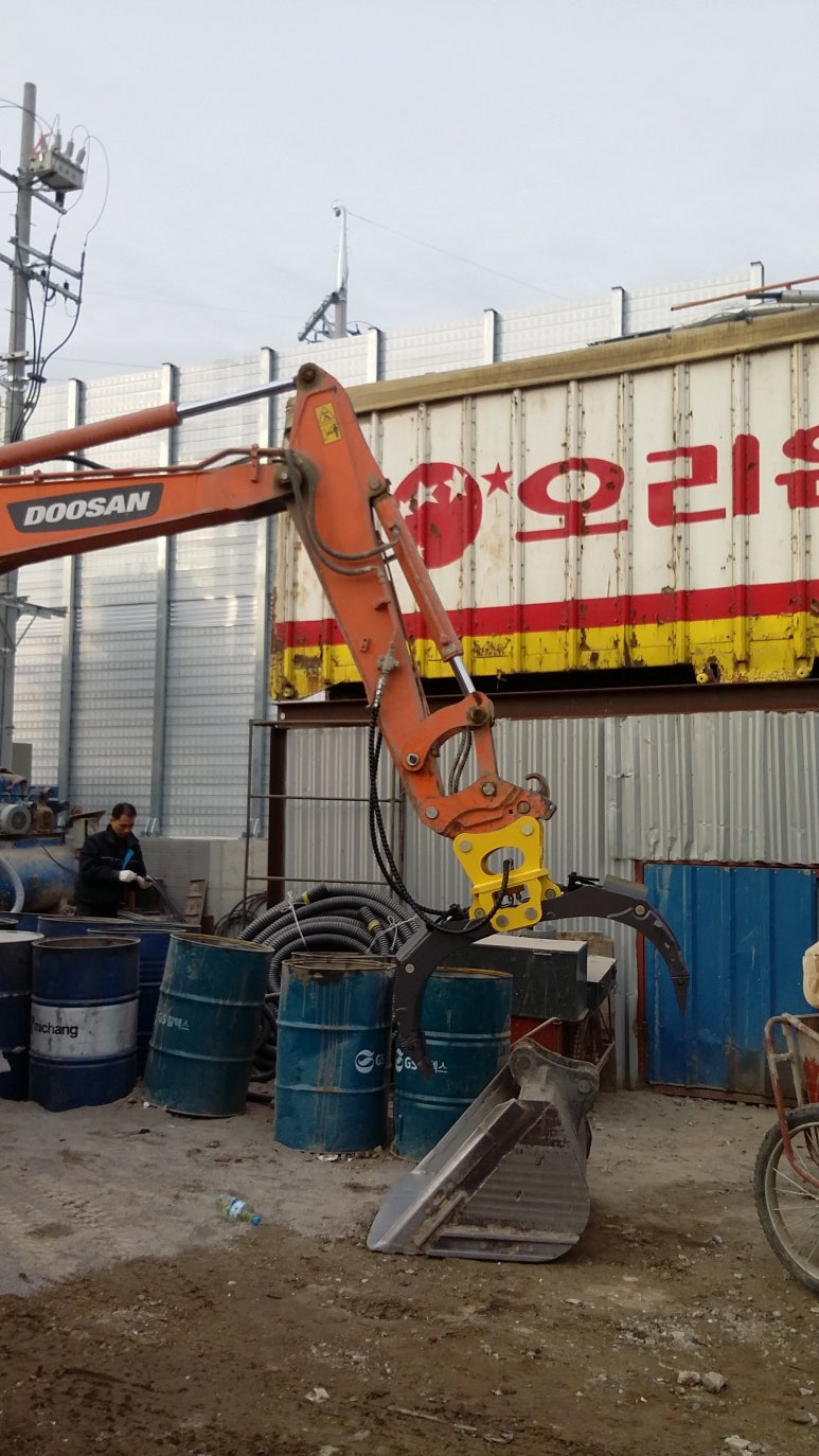 (주)어태치 이미지