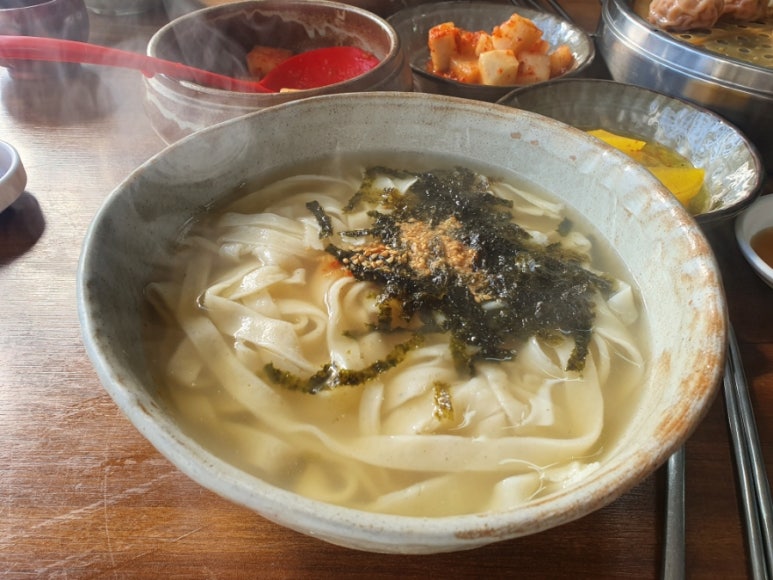 옛전칼국수 이미지