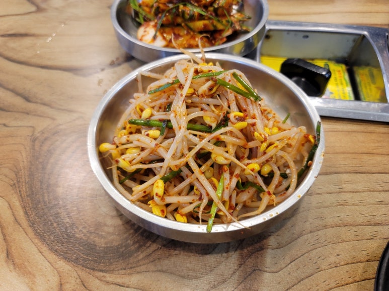 꽃돈삼겹살 이미지