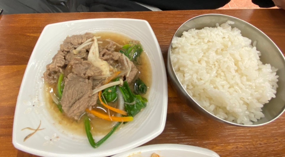 청룡집밥식당 이미지