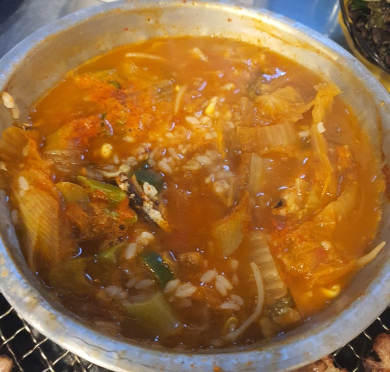 서동통돼지 이미지