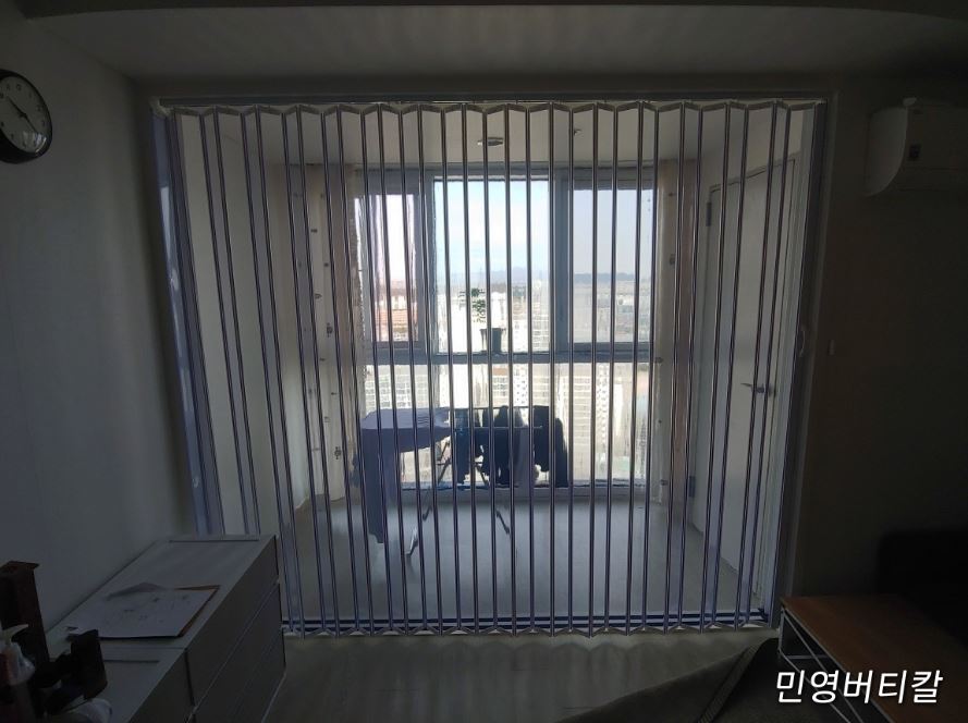 투명공간 이미지
