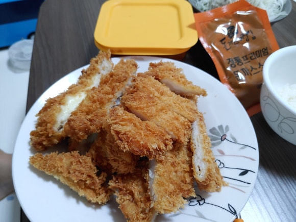 돈까스짱새마을 이미지