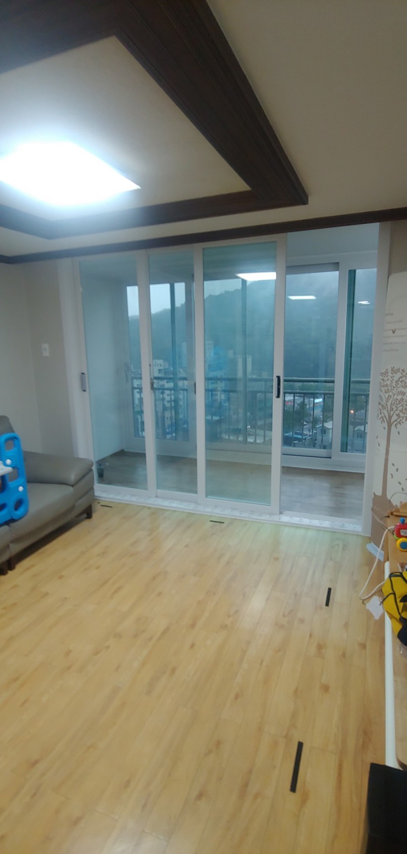 재송유통 이미지