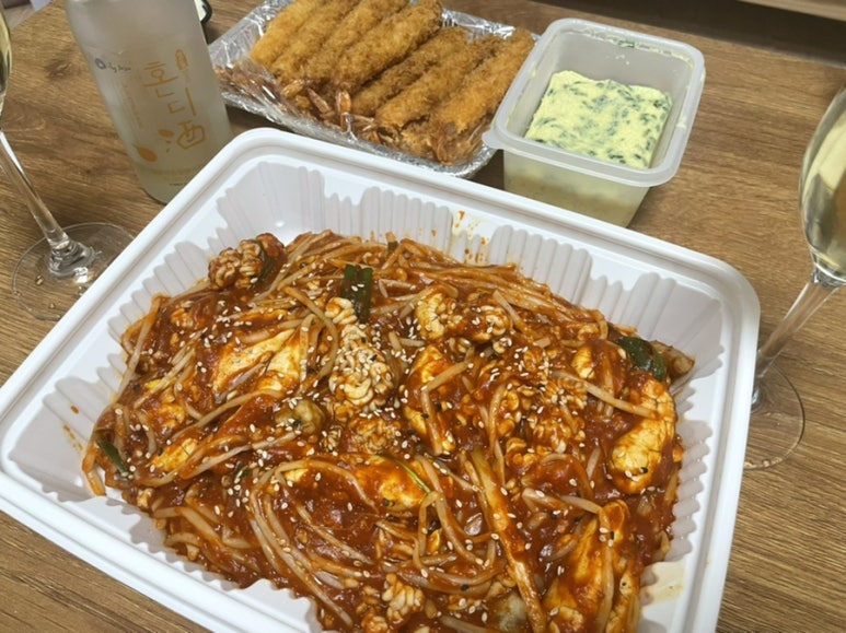 성윤국가대표아구찜앤알곤이찜 이미지