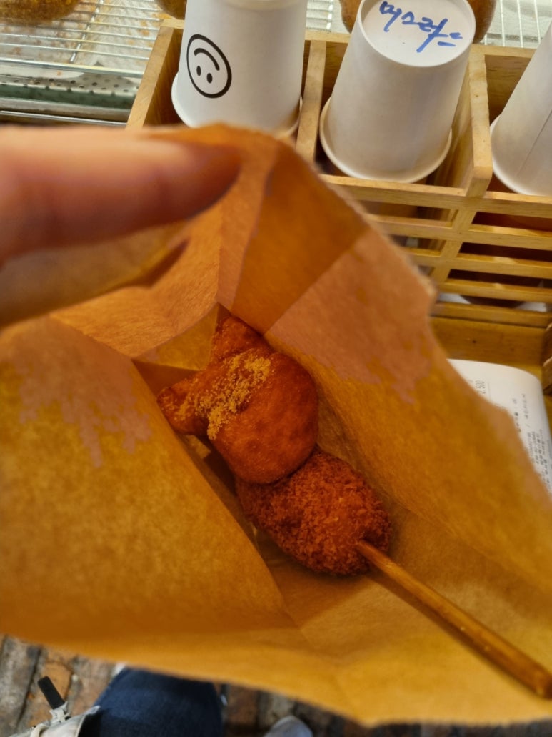찹쌀꿀꽈배기 이미지