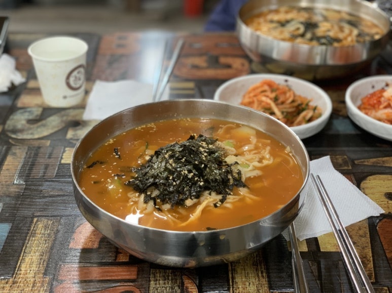 왕솔밭칼국수 이미지