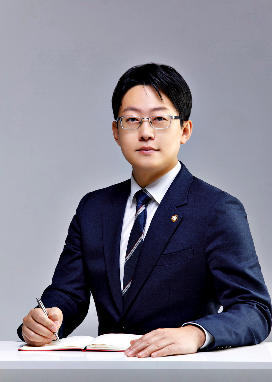 법률사무소소통변호사조형래 이미지