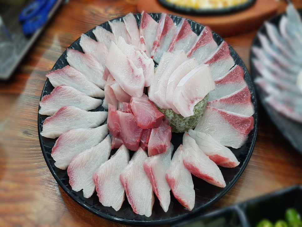 어시장횟집 이미지