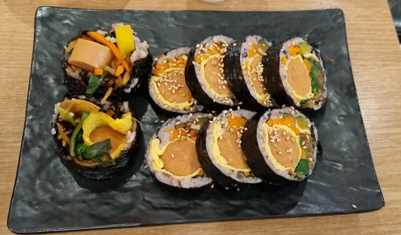 김밥이맛있어서차린분식집 이미지