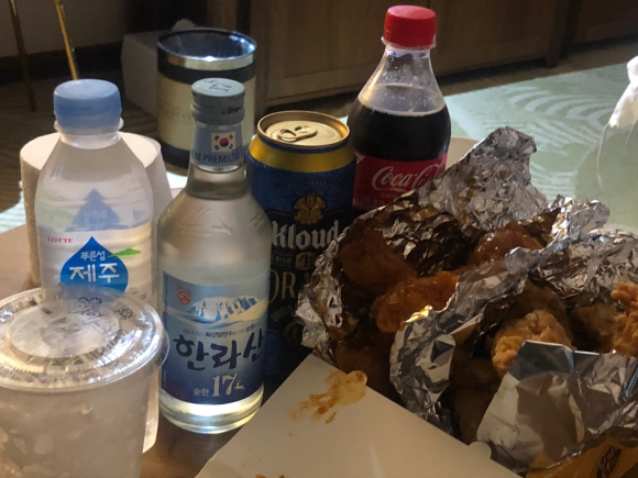 이서방치킨 이미지