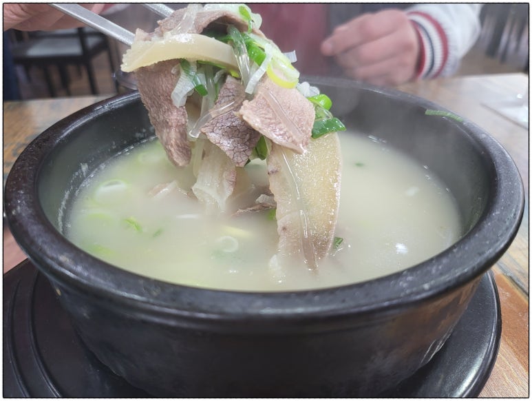 정성 한우 국밥 이미지