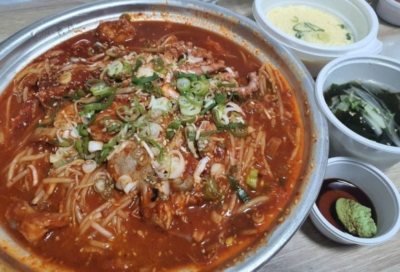 진고래아구찜해물찜 이미지