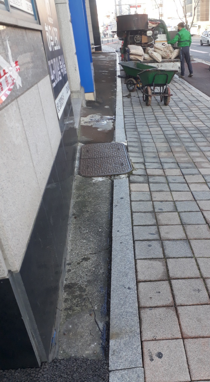 동해건설 인력 이미지