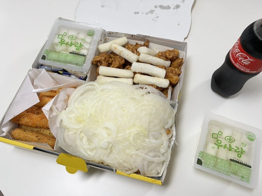 마시찌롱두마리치킨 이미지