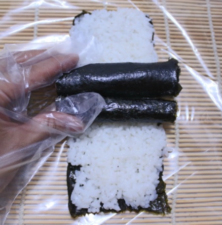 달팽이김밥 이미지