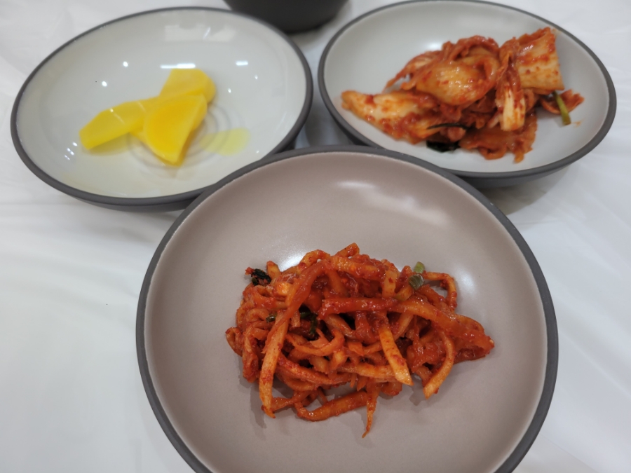 율칼국수 이미지