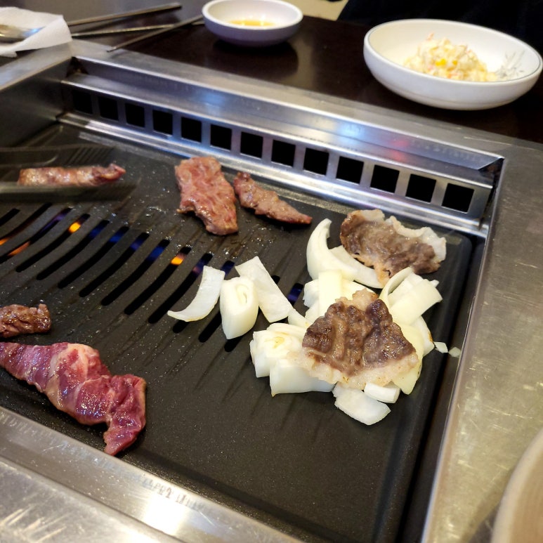 새청기와식당 이미지