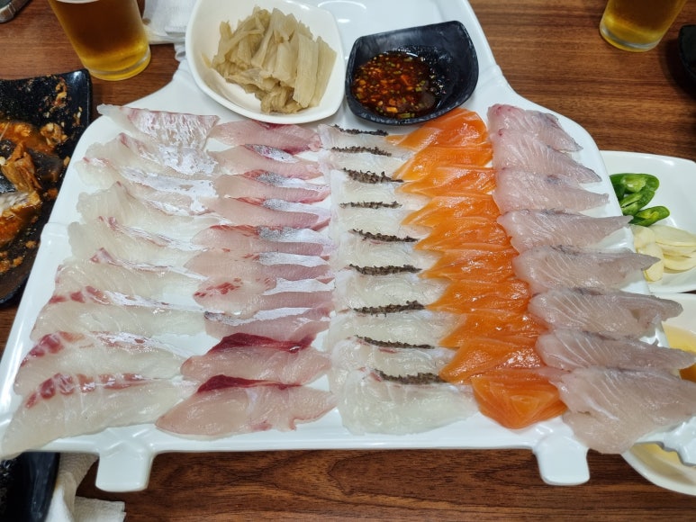 유창호횟집 이미지