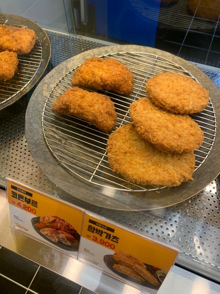 갓츠킹돈까스 이미지