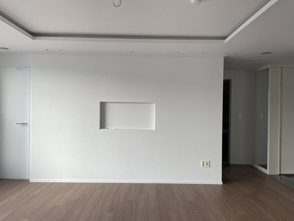 모네 브라운 이미지