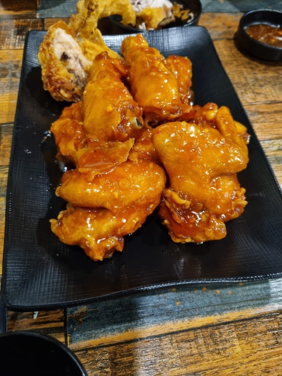 더마이치킨 이미지