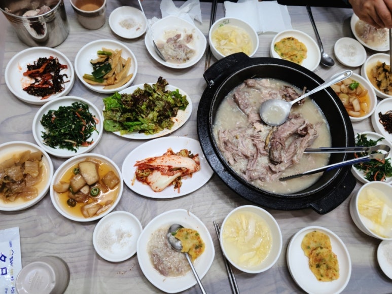 에덴오리누룽지백숙 이미지