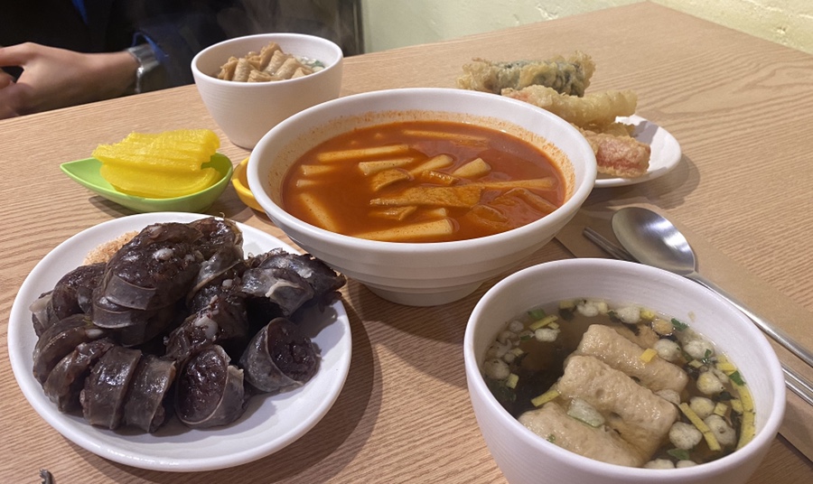 공룡떡볶이 이미지